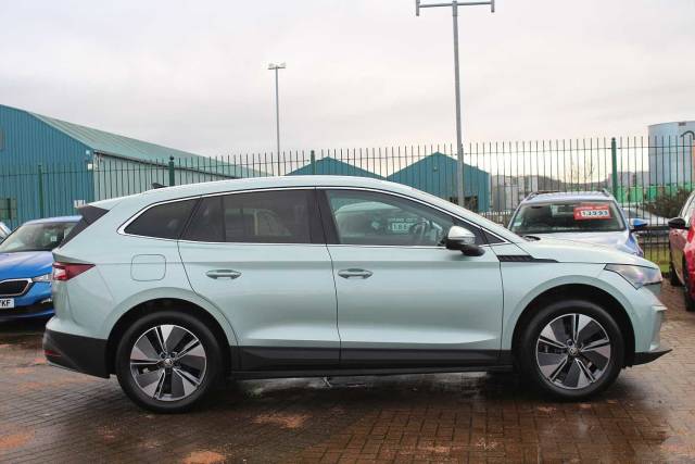 2022 Skoda Enyaq 0.0 80 iV (204ps) Suite Fully Electric SUV