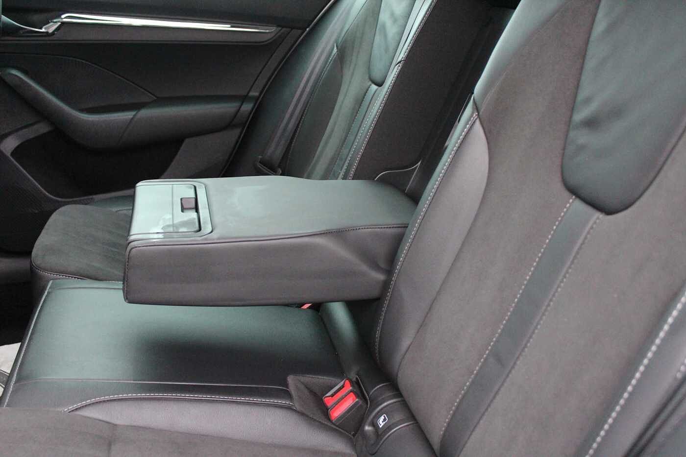 Skoda Octavia 1.4 TSI iV SE L DSG 5dr
