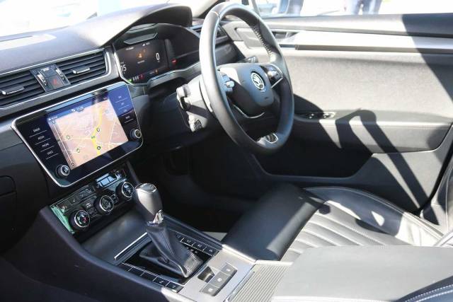 2022 Skoda Superb 2.0 TSI (190ps) SportLine Plus DSG Hatch