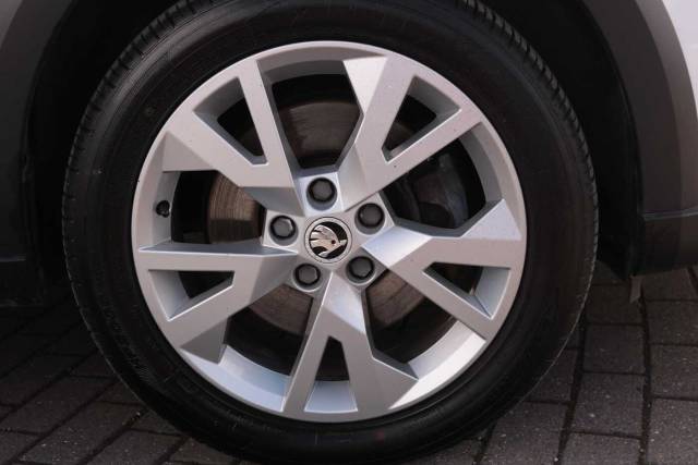 2015 Skoda Octavia 2.0 TDI CR 4X4 Scout 184bhp DSG 5Dr Estate