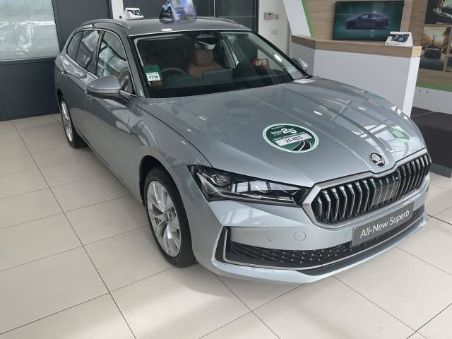 Skoda Superb 1.5 TSI e-TEC MHEV SE L DSG Euro 6 (s/s) 5dr Estate Hybrid Pebble Silver