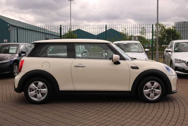 2021 Mini Hatchback 3d 1.5 (134bhp)