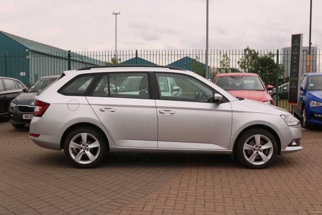 2021 Skoda Fabia 1.0 TSI SE (95PS) DSG 5-Dr Estate