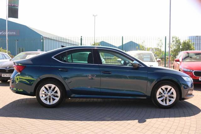 2021 Skoda Octavia Hatchback 1.5 TSI SE L (150PS)
