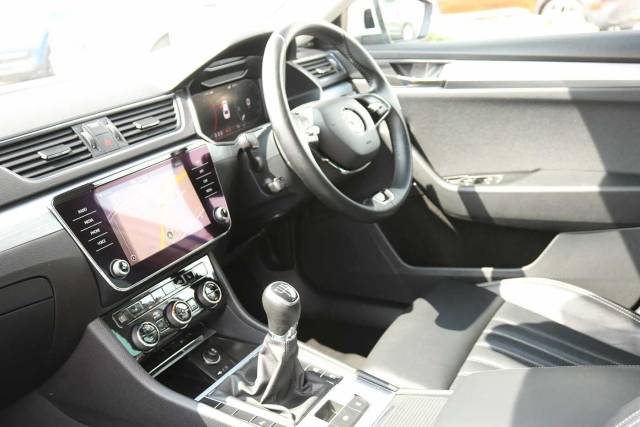 2022 Skoda Superb 2.0 TDI SE Technology 5dr