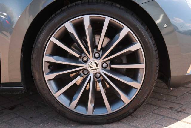 2020 Skoda Superb 2.0 TSI 190 Laurin + Klement 5dr DSG