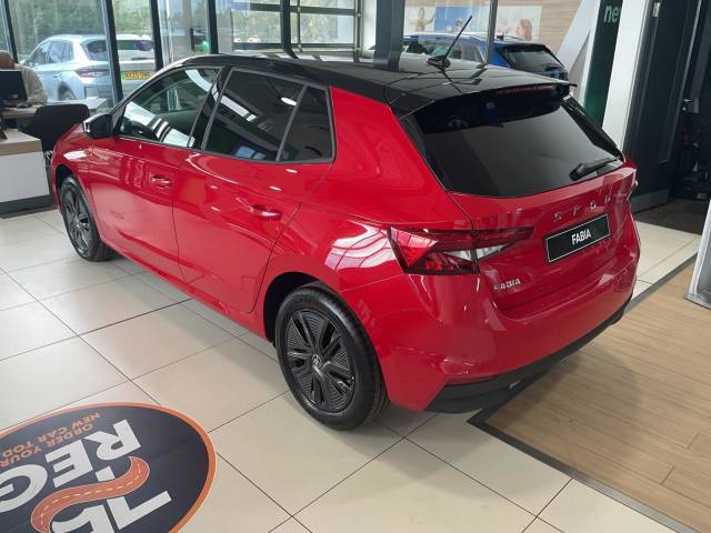 Skoda Fabia 1.0 MPI Design Edition Euro 6 (s/s) 5dr