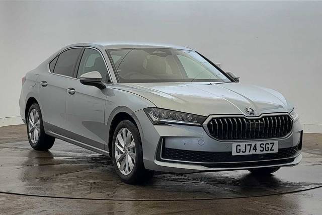 Skoda Superb 1.5 TSI e-TEC SE Technology 5dr DSG Hatchback Petrol Silver