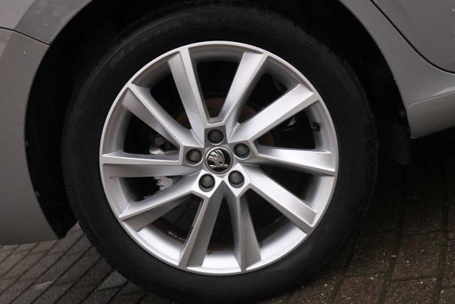 2022 Skoda Scala 1.0 TSI 110 SE L 5dr