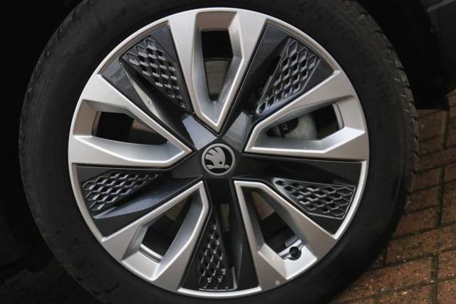 2025 Skoda Karoq 1.5 TSI SE L Edition 5dr