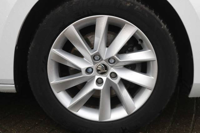 2022 Skoda Superb 1.4 TSI iV SE Technology DSG 5dr