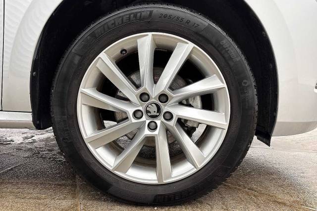 2025 Skoda Kamiq 1.0 TSI 95 SE Edition 5dr