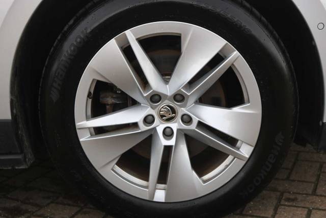 2022 Skoda Enyaq 132kW 60 Loft 62kWh 5dr Auto [120kW]