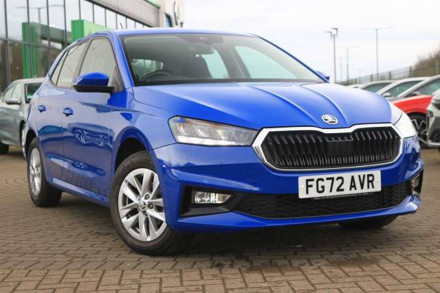 Skoda Fabia 1.0 MPI 80 SE Comfort 5dr Hatchback Petrol Energy Blue