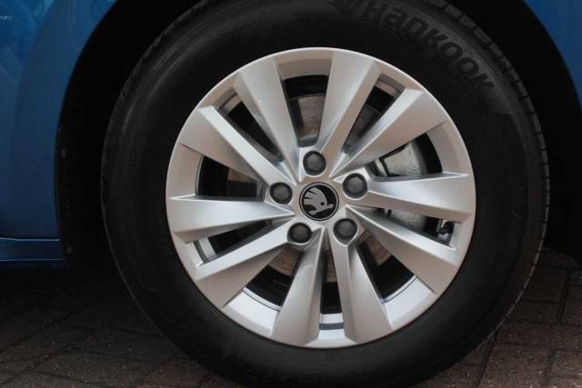 2026 Skoda Octavia 1.5 TSI SE Technology 5dr