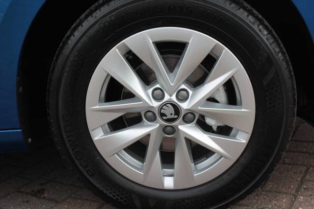 2026 Skoda Fabia 1.0 MPI 80 SE Edition 5dr