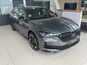 ŠKODA SUPERB at Derek Slack Motors Ltd Middlesbrough