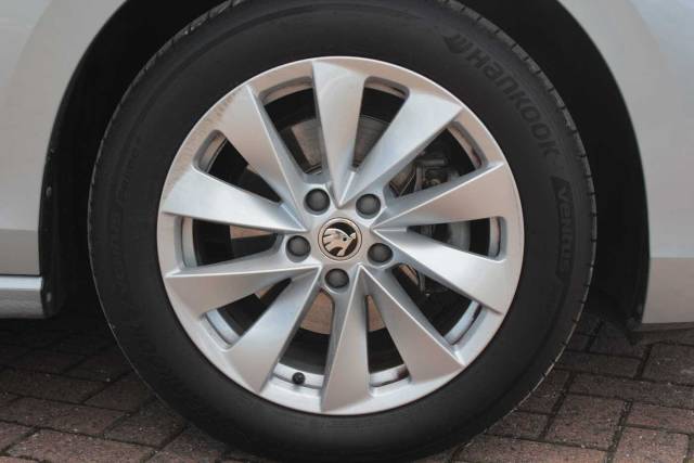 2024 Skoda Superb 1.5 TSI e-TEC SE Technology 5dr DSG