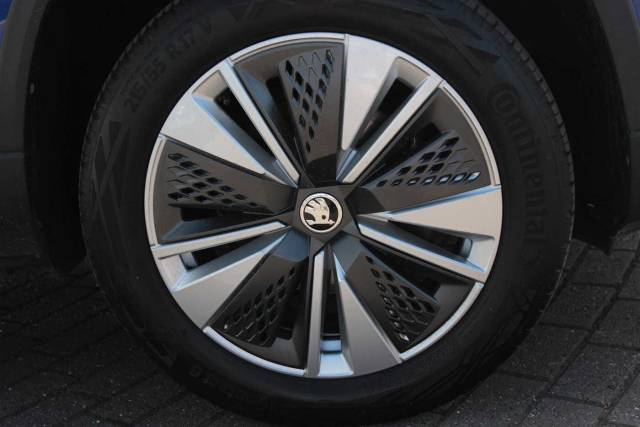 2022 Skoda Karoq 1.0 TSI SE Drive 5dr