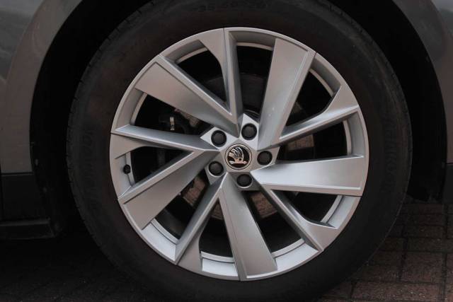 2022 Skoda Enyaq 132kW 60 ecoSuite 62kWh 5dr Auto [120kW]
