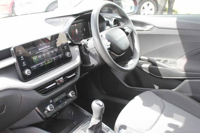 2025 Skoda Fabia 1.0 MPI 80 Design Edition 5dr