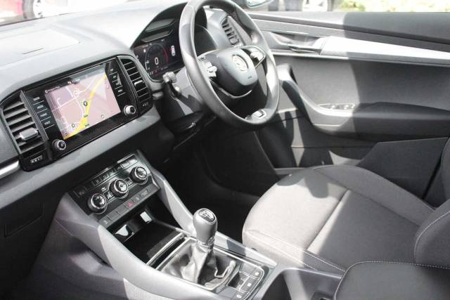 2024 Skoda Karoq 1.0 TSI 116 SE Drive 5dr