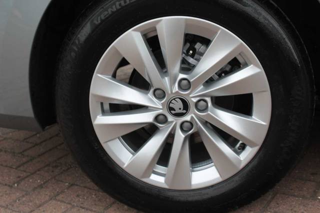 2026 Skoda Octavia 1.5 TSI SE Technology 5dr