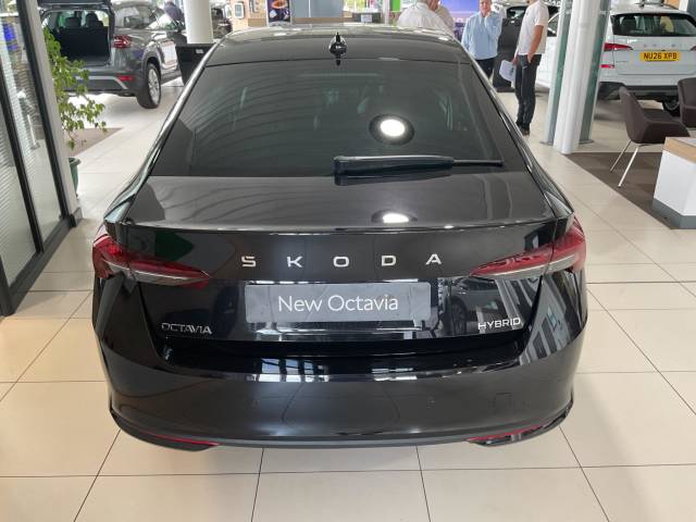 Skoda Octavia 1.5 TSI e-TEC MHEV ACT SE L DSG Euro 6 (s/s) 5dr