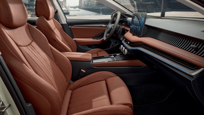 Skoda Superb Estate - interior 2